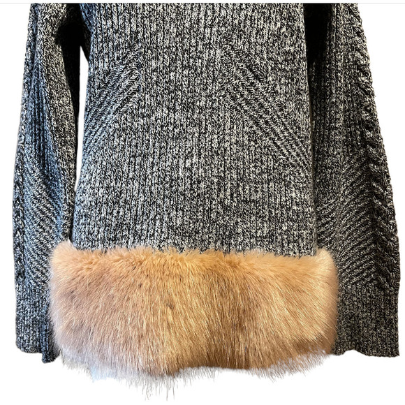 NWT Opening Ceremony Gray Sweater Pink Faux Fur Trim Large - Picture 3 of 10